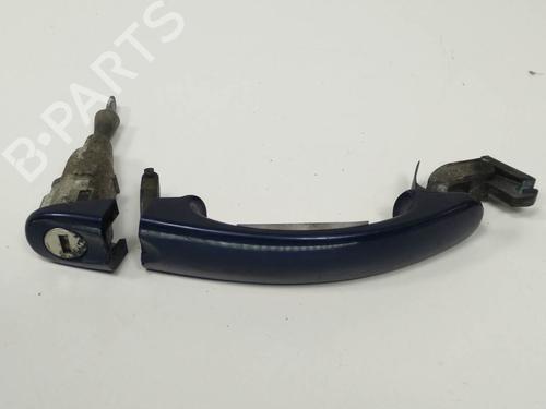 Used Front right exterior door handle Front right exterior door handle VW EOS (1F7, 1F8) 2.0 TDI (140 hp) 8342033 8342033
