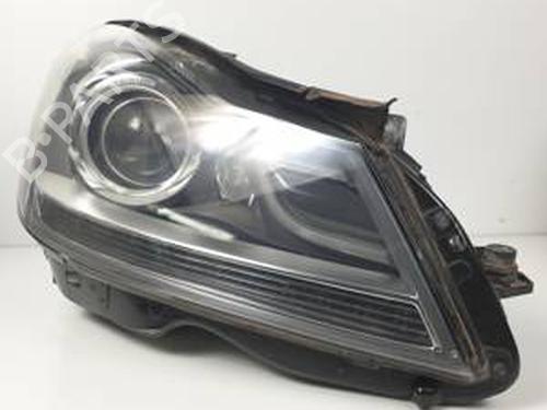 Used Right headlight MERCEDES-BENZ C-CLASS (W204) C 250 CDI (204.003) (204 hp) 30694304