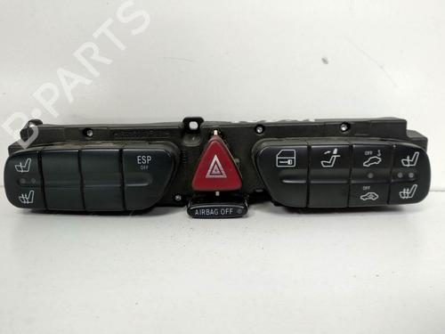 Used Warning switch Warning switch MERCEDES-BENZ C-CLASS (W203) C 320 (203.064) (218 hp) 7233145 7233145