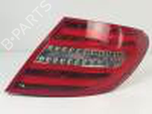 Used Right taillight MERCEDES-BENZ C-CLASS Coupe (C204) C 220 CDI (204.302) (170 hp) 25139188
