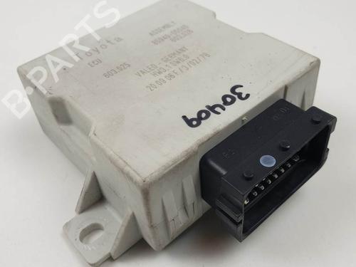 electronic-module-toyota-avensis-_t25_-2003-2004-2005-2006-2007-2008-27334324 main image