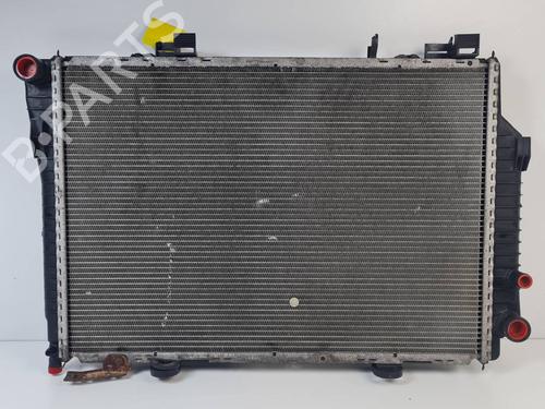 Used Water radiator Water radiator MERCEDES-BENZ C-CLASS (W202) C 200 CDI (202.134) (102 hp) 34510944 34510944