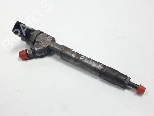 Used Injector MERCEDES-BENZ E-CLASS (W210) E 320 CDI (210.026) (197 hp) 17899029