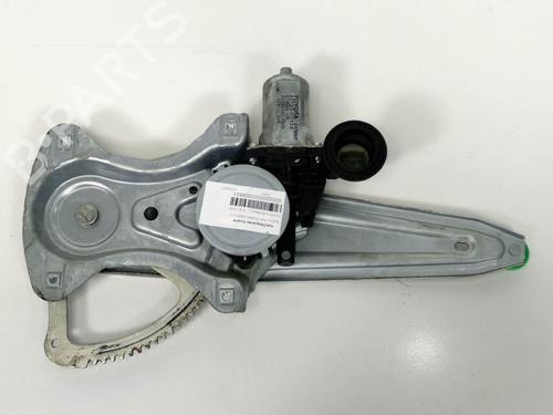 Used Rear right window mechanism Rear right window mechanism TOYOTA AURIS (_E18_) 1.3 Dual-VVTi (NRE180_, NRE180R) (99 hp) 7177972 7177972