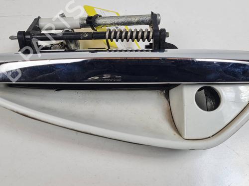 front-left-exterior-door-handle-alfa-romeo-159-939_-2005-2006-2007-2008-2009-2010-2011-2012-36594625 main image