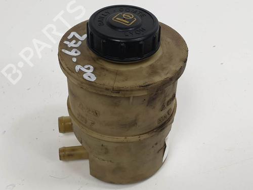 Used Power steering reservoir Power steering reservoir RENAULT MEGANE I Coach (DA0/1_) 1.4 16V (DA0D, DA1H, DA0W, DA10) (95 hp) 13953234 13953234