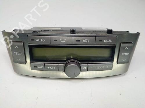Used Climate control TOYOTA AVENSIS Saloon (_T25_) 2.2 D-4D (ADT251_, ADT251R) (150 hp) 8244900