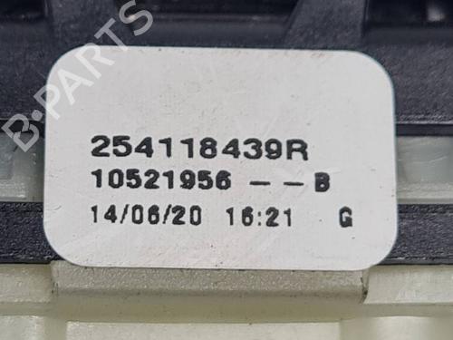 Right rear window switch DACIA SANDERO II 1.0 TCE 90 GPF | BP38948939I28 - Image 3