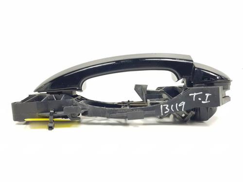 Rear left exterior door handle VW PASSAT B6 (3C2) 1.9 TDI | BP15725979C130 