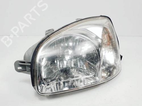 Used Left headlight HYUNDAI SANTA FÉ I (SM) 2.0 CRDi (113 hp) 13879686