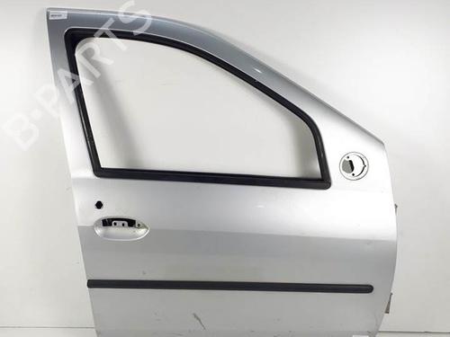 Used Right front door Right front door 16259602 16259602