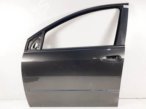 Used Left front door Left front door 25295464 25295464