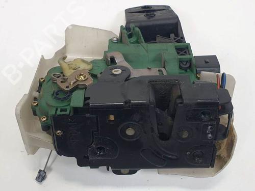 Used Front left lock VW PASSAT B5.5 (3B3) 1.9 TDI 4motion (130 hp) 6851091