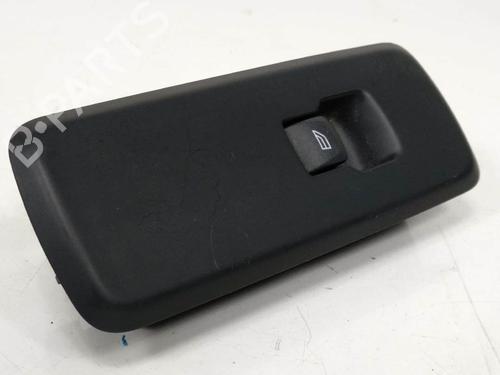 Used Right rear window switch Right rear window switch LAND ROVER RANGE ROVER SPORT I (L320) 3.0 D 4x4 (245 hp) 8120940 8120940