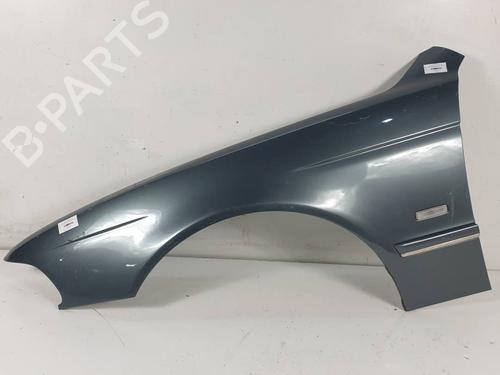 Used Left front fenders Left front fenders 37507741 37507741
