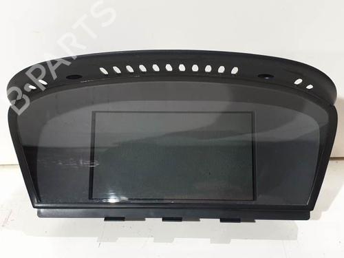 Used Display monitor BMW 5 (E60) 545 i (333 hp) 6944922