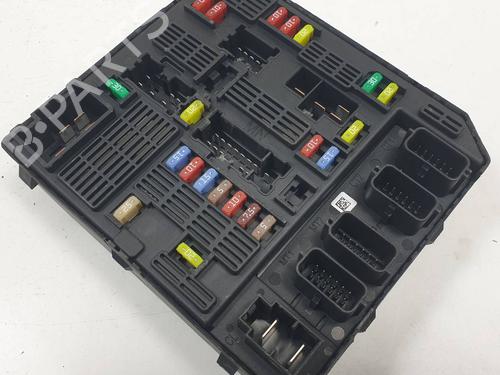 Used Fuse box Fuse box RENAULT SCÉNIC III (JZ0/1_) 1.5 dCi (110 hp) 34514526 34514526