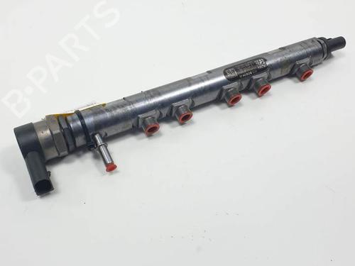 Used Injection rail BMW 3 Touring (F31) 318 d (143 hp) 25144632