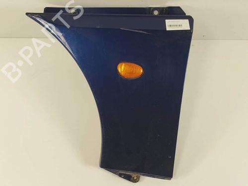 Guarda-lamas esquerdo Guarda-lamas esquerdo ALFA ROMEO SPIDER (916_) 2.0 T.SPARK 16V (916S2C00) (150 hp) 17360315 17360315