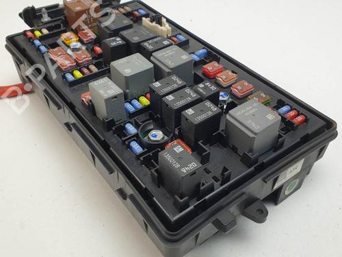 Used Fuse box Fuse box OPEL INSIGNIA A (G09) 2.0 CDTI (68) (160 hp) 24914615 24914615