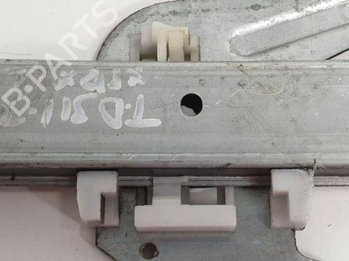 Rear right window mechanism NISSAN X-TRAIL I (T30) 2.2 DCi FWD | BP6847742C25 