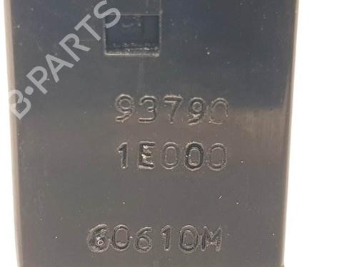 Warning switch HYUNDAI ACCENT III Saloon (MC) 1.4 GL | BP16773513I22 
