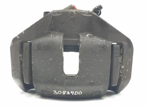 Used Right front brake caliper BMW 7 (E65, E66, E67) 745 i, Li (333 hp) 27291411