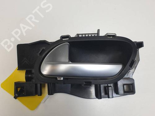 Used Front left interior door handle Front left interior door handle PEUGEOT 208 I (CA_, CC_) 1.2 PureTech 82 (82 hp) 39046470 39046470