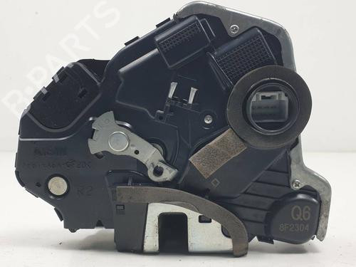 front-right-lock-toyota-land-cruiser-prado-_j15_-2009-34515610 main image