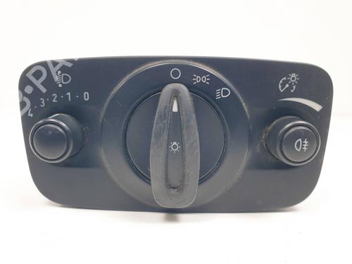 Used Headlight switch Headlight switch FORD FIESTA VI (CB1, CCN) 1.5 TDCi (75 hp) 30633325 30633325