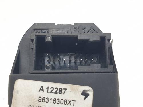 Left front window switch PEUGEOT 206+ (2L_, 2M_) 1.4 HDi eco 70 | BP29849897I27 - Image 3