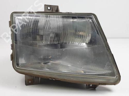 Used Right headlight MERCEDES-BENZ VITO Van (W638) 110 CDI 2.2 (638.094) (102 hp) 27978042