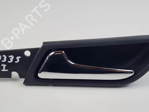 Used Rear left interior door handle Rear left interior door handle MERCEDES-BENZ A-CLASS (W169) A 180 CDI (169.007, 169.307) (109 hp) 25023244 25023244