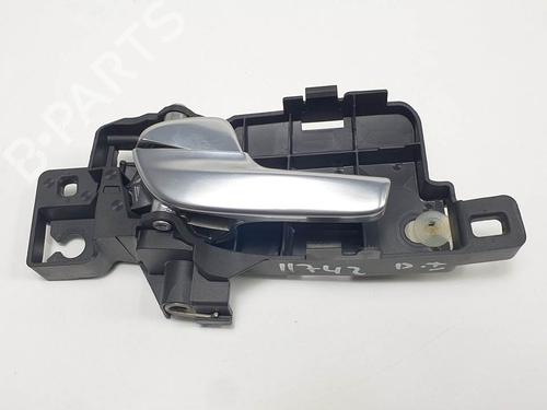 Used Front left interior door handle Front left interior door handle FORD MONDEO IV (BA7) 2.0 (145 hp) 13535058 13535058