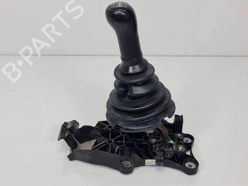Used Gear lever Gear lever FORD FIESTA V (JH_, JD_) 1.4 TDCi (68 hp) 7406564 7406564