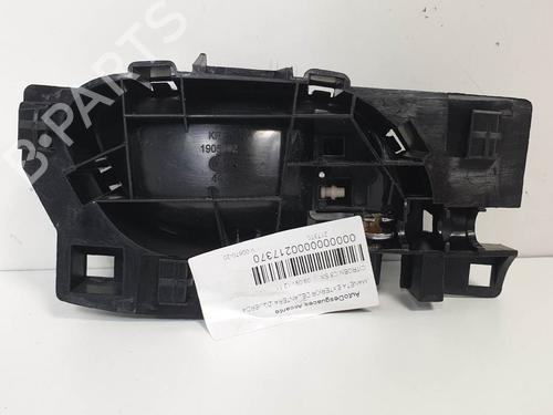 Front left interior door handle CITROËN C3 II (SC_) 1.4 VTi | BP6855776I13 - Image 2