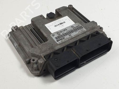 Used Engine control unit (ECU) CHEVROLET CAPTIVA (C100, C140) 2.0 D (150 hp) 28418587