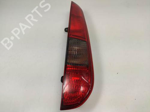 Used Right taillight FORD FOCUS II Turnier (DA_, FFS, DS) 1.6 TDCi (90 hp) 9835834