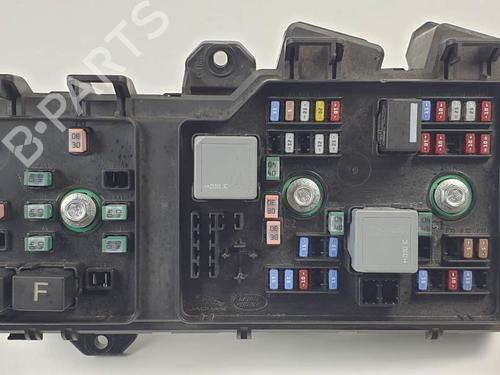 Used Fuse box LAND ROVER RANGE ROVER EVOQUE (L551) 2.0 D150 4x4 (150 hp) 25256123