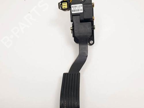 Used Pedal HYUNDAI ACCENT II (LC) 1.5 CRDi (82 hp) 18132160
