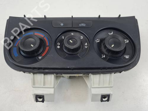 Used Climate control Climate control 37587005 37587005