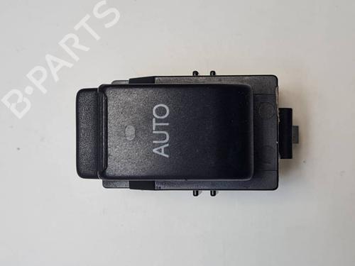 Mando elevalunas trasera derecho Mando elevalunas trasera derecho TOYOTA AVENSIS (_T25_) 1.8 VVT-i (ZZT251_, ZZT251R) (129 hp) 34534277 34534277
