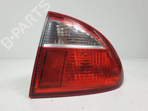 Used Right taillight Right taillight SEAT LEON (1M1) 1.6 16 V (105 hp) 10910468 10910468