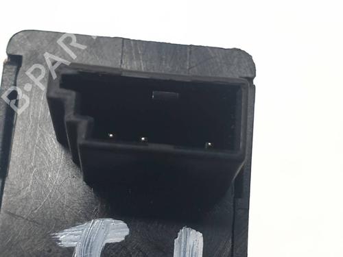 Left rear window switch BMW X3 (E83) 2.0 d | BP36594688I29 - Image 3