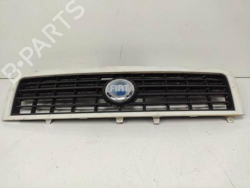 Used Grille Grille FIAT DOBLO MPV (119_, 223_) 1.3 JTD (75 hp) 9583696 9583696