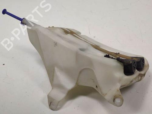Windscreen washer tank TOYOTA RAV 4 I (_A1_) 2.0 4WD (SXA10, SXA11) 060351800