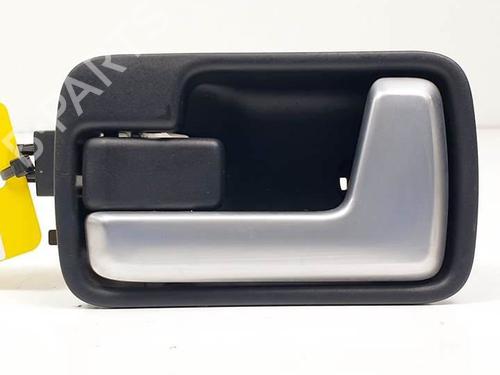 Used Rear left interior door handle Rear left interior door handle LAND ROVER DISCOVERY III (L319) 2.7 TD 4x4 (190 hp) 17330198 17330198