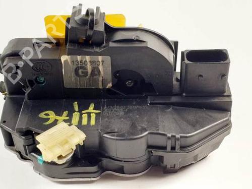 Used Rear left lock OPEL INSIGNIA A (G09) 2.0 CDTI (68) (131 hp) 12379553