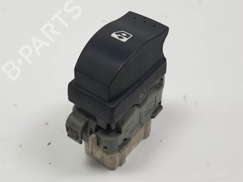 Used Left rear window switch Left rear window switch RENAULT MEGANE II (BM0/1_, CM0/1_) 1.9 dCi (BM0G, CM0G) (120 hp) 11110849 11110849