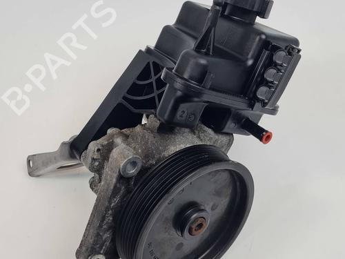Used Steering pump Steering pump MERCEDES-BENZ C-CLASS (W204) C 250 CDI (204.003) (204 hp) 30450518 30450518